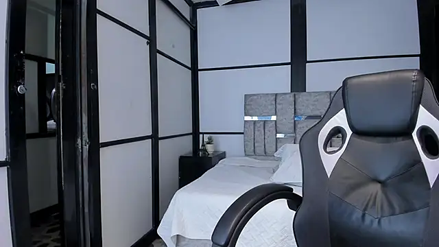 samaraanders_ - SamaraAnders_'s free webcam - UK Sex Cams