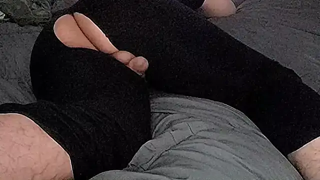 fillme-n-milkme - FillMe-n-MilkMe's free webcam - UK Sex Cams