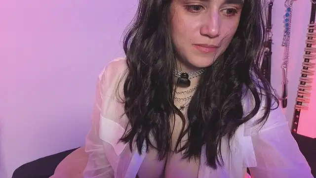 elowen_halley1 webcam