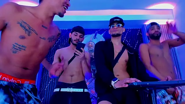 the_knights_of_the_night - The_knights_of_the_night's free webcam - UK Sex Cams