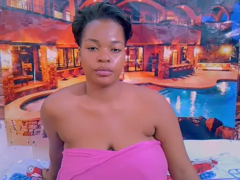 EbonyCurvaceous1 webcam