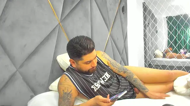 alexandermoris webcam