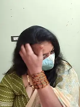 Webcam Model (neelu-hoty)  is live.Free join now!