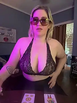 Webcam Model (Granlady7)  is live.Free join now!