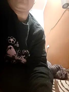 Webcam Model (CUTE-PX)  is live.Free join now!