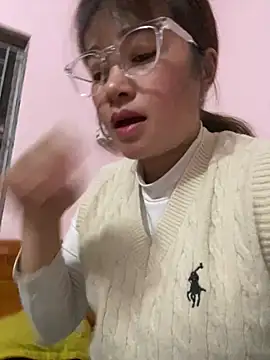 lisjn69 - LISJN69's free webcam - UK Sex Cams