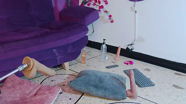 Daliana_Gounbolt webcam