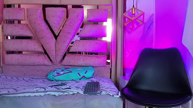 SamaelAndLilitt webcam