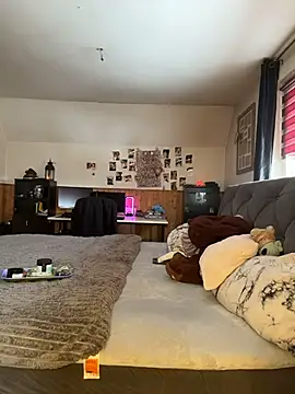 cc_uncensored (F young) - 45cm Dildo+ 2 Videos 😈💦