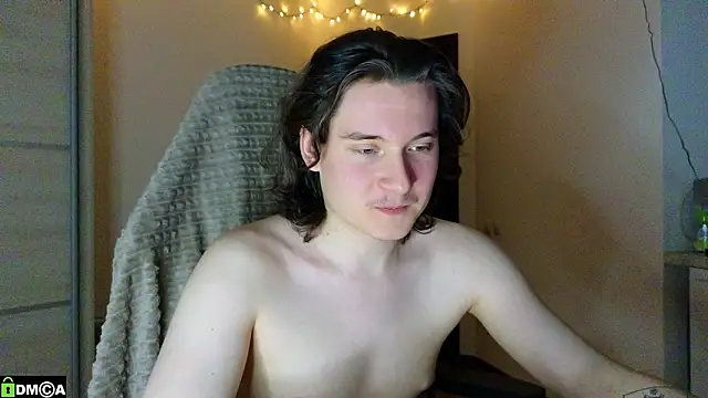 morerealalex - MoreRealAlex's free webcam - UK Sex Cams