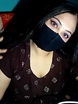 Webcam Model (Porimoni22)  is live.Free join now!