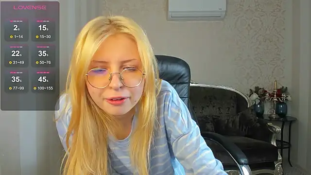 grace_blush - Grace_blush's free webcam - UK Sex Cams