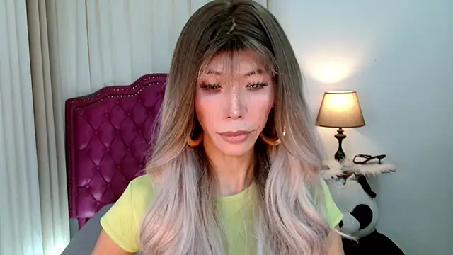 urnaughtybabygirlxx (T young) - BE my KING