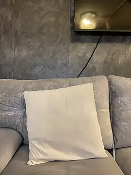 Webcam Model (AbyThompson) is live