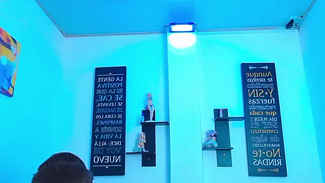 CHLOE_THUNDERS webcam