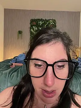 MysteryGirl__ webcam