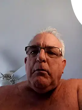 shoreguy69 (M grandpa) - NUDE Close-up STROKING Cock