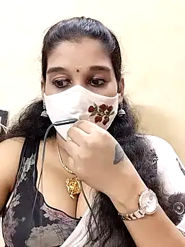 Webcam Model (amelia-rani) is live