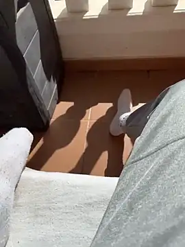 manu97k - Manu97k's free webcam - UK Sex Cams