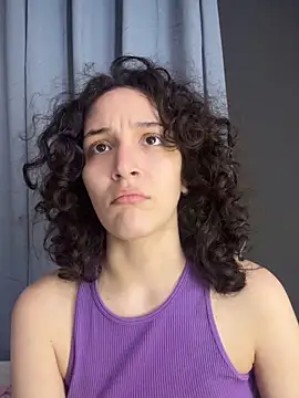 Webcam Model (TeensNews18)  is live.Free join now!