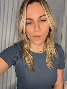 milla__one - Milla__one's free webcam