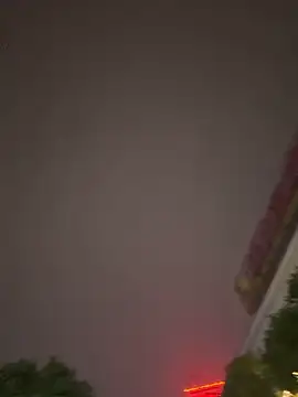 姐妹户外公共场合刺激露出，好害怕呀 哥哥们，户外菜单有备注，都可以点哦，户外会开福利票一次90tk，姐妹挑战户外自慰 喷水 哥哥们快来户外调教姐妹们吧！