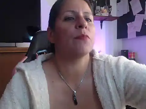 LucifernandaSw webcam