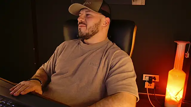 angeloeric - AngeloEric's free webcam