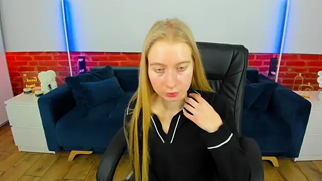 Alina_Blonde