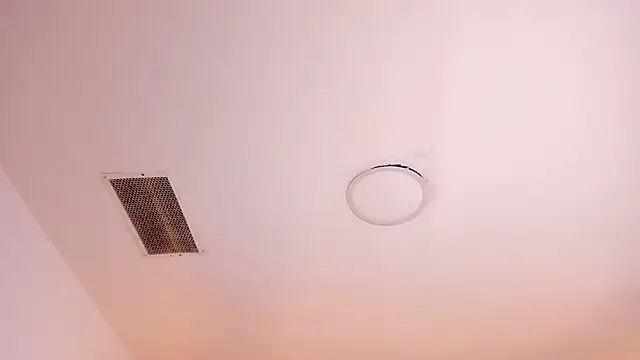 violet_sweet19 - Violet_sweet19's free webcam - UK Sex Cams