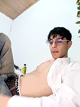 2_milo_verus_4 webcam