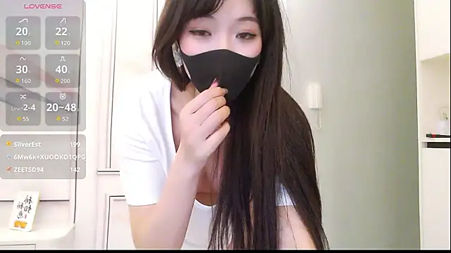 -m00nlight-l0li- (F young) - 脱一件