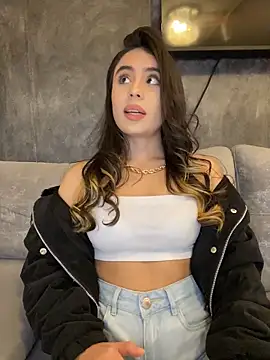 Webcam Model (AbyThompson)  is live.Free join now!