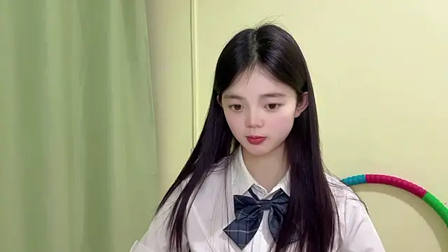 Nicole-13's chatroom