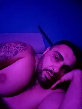 attila98 - Attila98's free webcam - UK Sex Cams