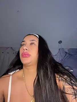 kiim_taaylor - Kiim_taaylor's free webcam - UK Sex Cams