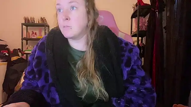 kisicaxx - Kisicaxx's free webcam - UK Sex Cams