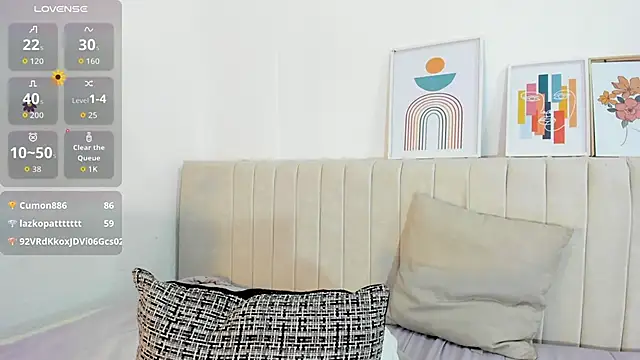 Webcam Model (_shaiira)  is live.Free join now!