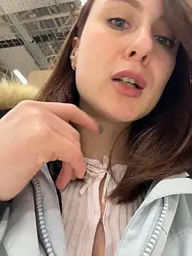 dina tease