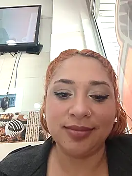 mariana-94 - Mariana-94's free webcam