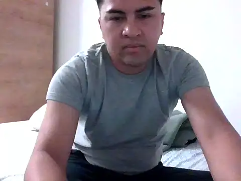 sweetpinoy2027 webcam