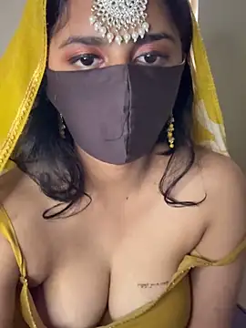 HeartQueen05 – webcam model profile photo