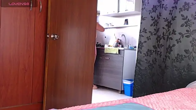 miia-big1boobs_ webcam