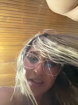 Isabella_Varella webcam