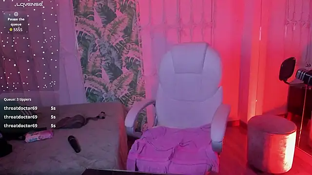 _sharlotte777 webcam