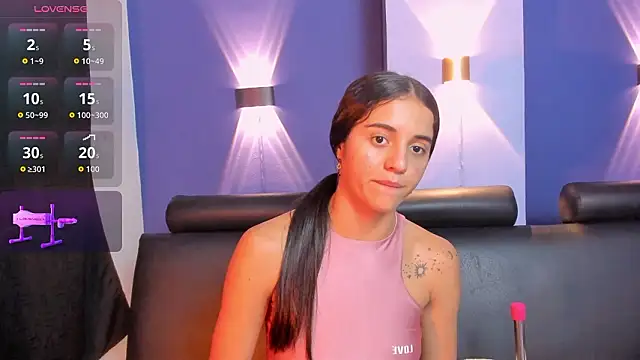 kimideep - KimiDeep's free webcam - UK Sex Cams