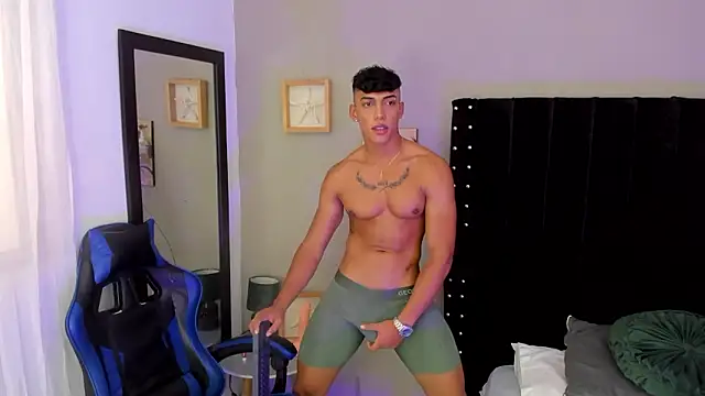 bryan_robayo5 - Bryan_robayo5's free webcam - UK Sex Cams