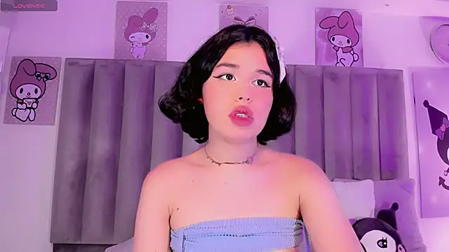 ClaudiaSophia webcam