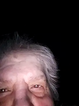 HapinessLovee webcam