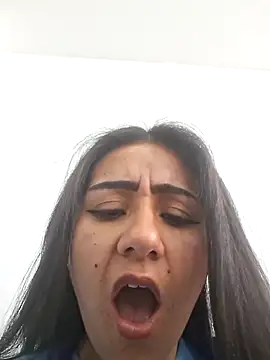 caroline__07 - CAROLINE__07's free webcam